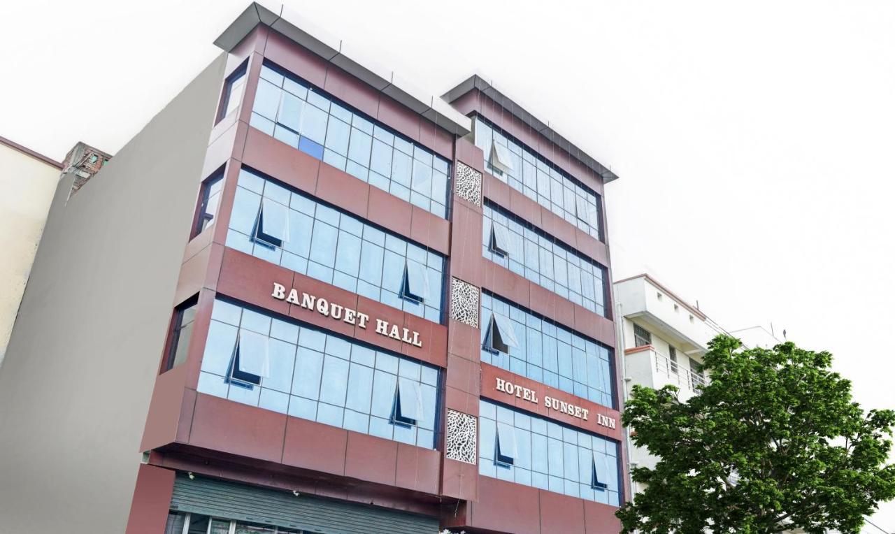 Oyo Flagship Hotel Sunset Inn Patna  Zewnętrze zdjęcie